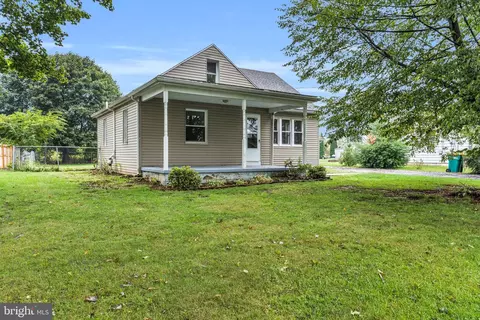 1460 Walnut Bottom Rd, Carlisle, PA 17015
