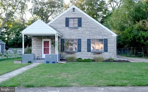 2006 Highland Cir, Camp Hill, PA 17011