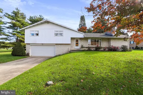1007 Newburg Rd, Shippensburg, PA 17257