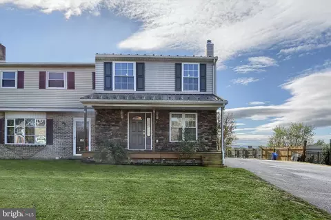 177 Faith Cir, Carlisle, PA 17013
