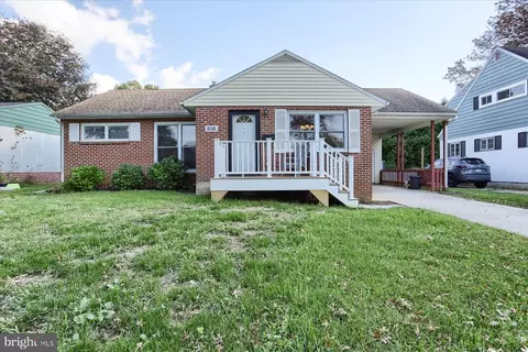 816 Coolidge St, New Cumberland, PA 17070