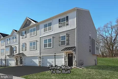 124 Copperleaf Dr #38, Mechanicsburg, PA 17050