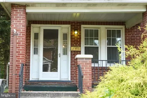327 16th St, New Cumberland, PA 17070