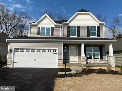 951 W North St #28, Carlisle, PA 17013
