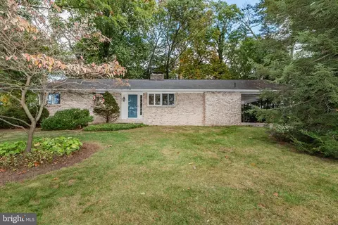 1147 Myerstown Rd, Gardners, PA 17324