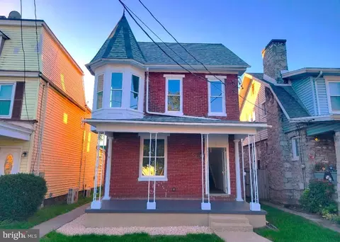 906 Hummel Ave, Lemoyne, PA 17043