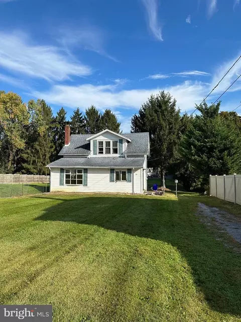 1314 Brandt Ave, New Cumberland, PA 17070
