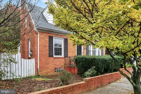308 11th St, New Cumberland, PA 17070
