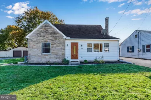 315 Hogestown Rd, Mechanicsburg, PA 17050