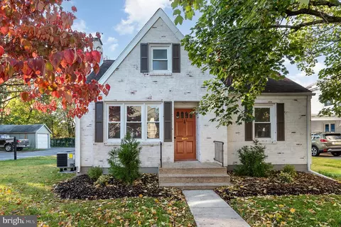 226 W Baltimore St, Carlisle, PA 17013