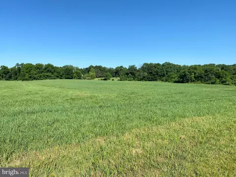 N Locust Point Road, Mechanicsburg, PA 17050