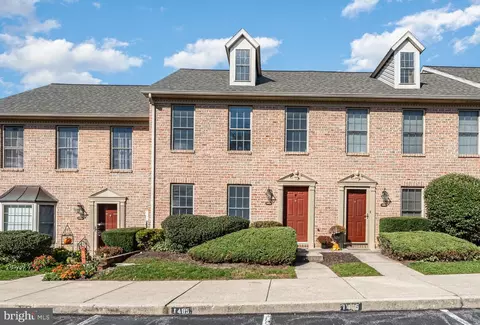 1485 Timber Brook Dr, Mechanicsburg, PA 17050
