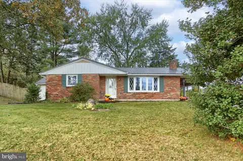 10 Union Hall Rd, Carlisle, PA 17013