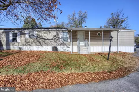 50 Bonnybrook Rd #28, Carlisle, PA 17013