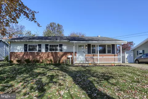 101 Birch Ct, Camp Hill, PA 17011