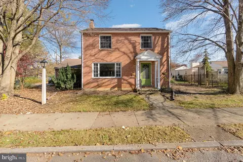 605 S Arch St, Mechanicsburg, PA 17055