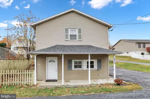 410 N Walnut, Mount Holly Springs, PA 17065