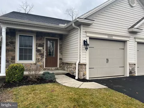 2322 Gleim Dr, Enola, PA 17025