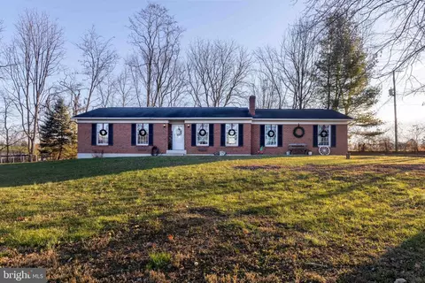 53 Fish Hatchery Rd, Shippensburg, PA 17257