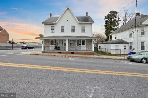 102 N Prince St, Shippensburg, PA 17257