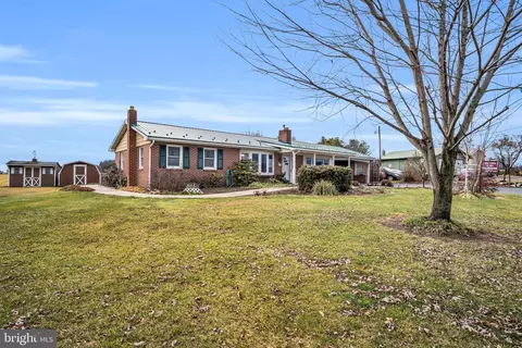 30 Kough Rd, Newville, PA 17241