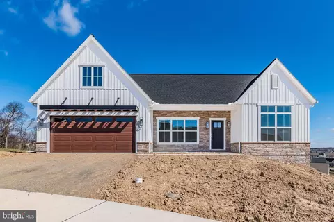 703 Summers Ct #456, Mechanicsburg, PA 17055