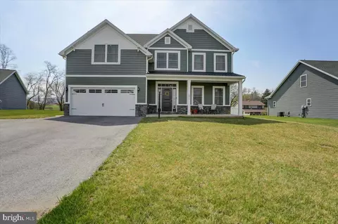 2012 Jelena Rd, Shippensburg, PA 17257
