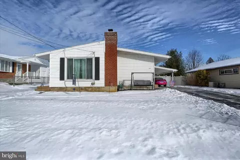 103 E Clearview Dr, Camp Hill, PA 17011