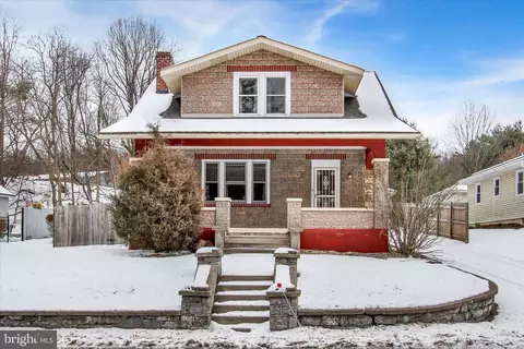 4205 Carlisle Rd, Gardners, PA 17324