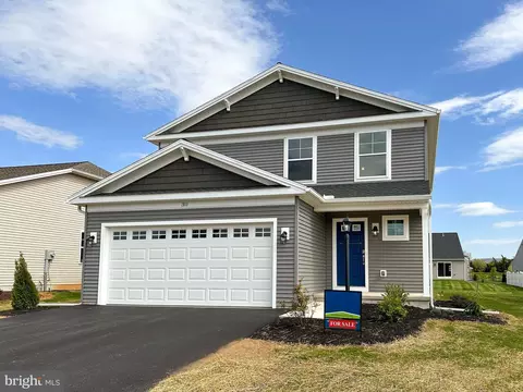 311 Amberleigh Ln, Shippensburg, PA 17257