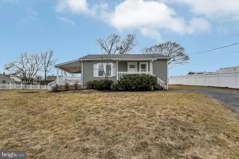 13 S Humer St, Enola, PA 17025