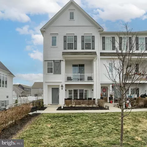 3119 Ben St, Mechanicsburg, PA 17055