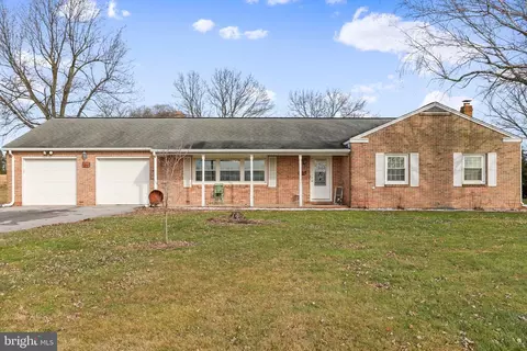 335 Starner Station Rd, Gardners, PA 17324