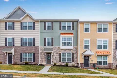 5160 Laurel Valley Ln, Enola, PA 17025