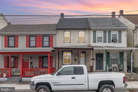 408 State St, Enola, PA 17025