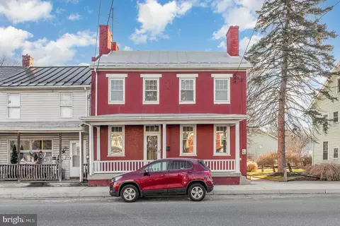 308 N Baltimore Ave, Mount Holly Springs, PA 17065