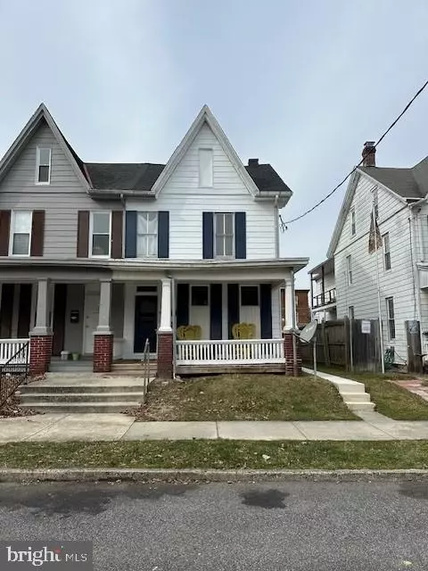 605 3rd St, New Cumberland, PA 17070
