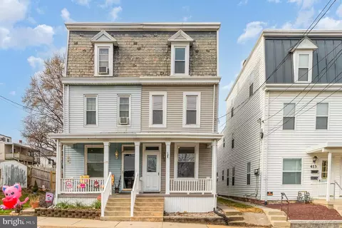 415 2nd St, New Cumberland, PA 17070