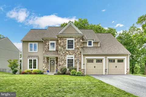 401 Sorbie Ln, Mechanicsburg, PA 17050
