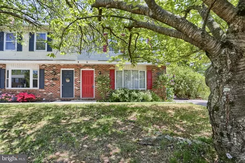 185 Faith Cir, Carlisle, PA 17013
