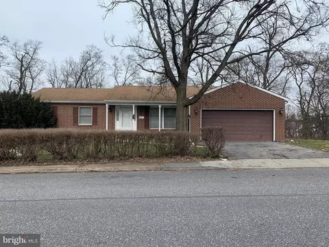 251 H St, Carlisle, PA 17013
