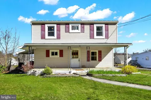 44 Marsh Dr, Carlisle, PA 17015