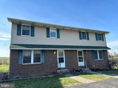302 Fairview St, Carlisle, PA 17015