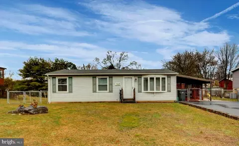145 Fairview Dr, Carlisle, PA 17013