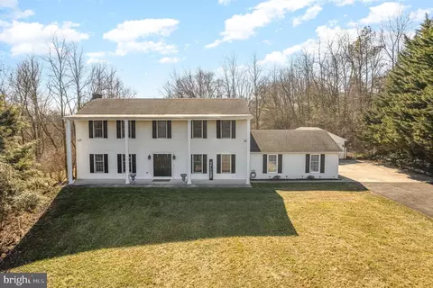 244 Richland Rd, Carlisle, PA 17015