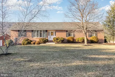 4144 Enola Rd, Newville, PA 17241