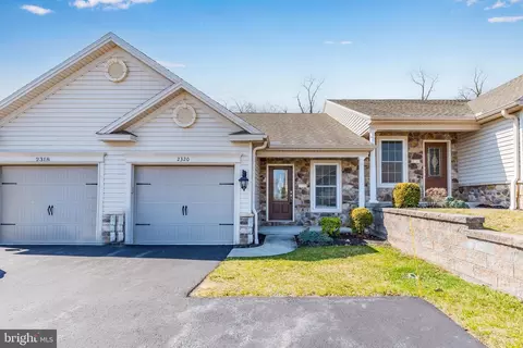 2320 Gleim Dr, Enola, PA 17025