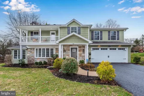 2811 Merion Rd, Camp Hill, PA 17011