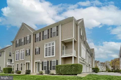 3030 D Meridian Cmns, Mechanicsburg, PA 17055