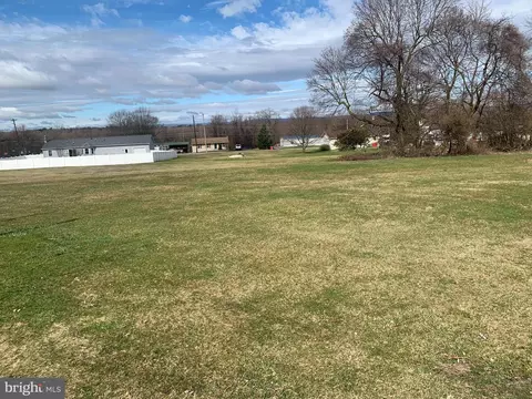 0 Cedar St, Mount Holly Springs, PA 17065